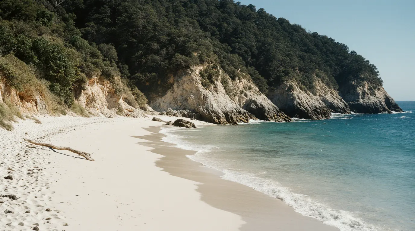 7 North American Hidden Beach Treasures You'd Gladly Keep Secret from Instagrammers